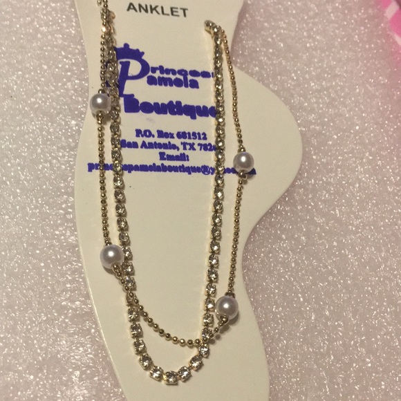 Pearls and Rhinestones Goldtone Ankle Bracelet - Picture 4 of 4